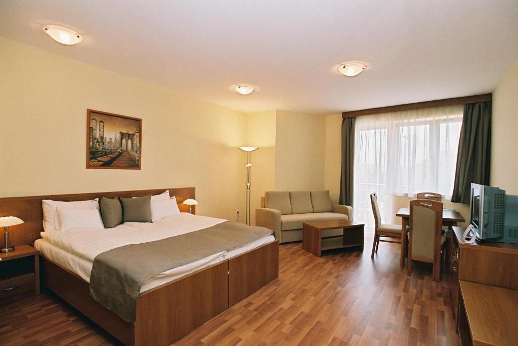 Panorama Wellness Apartman Hotel Hajduszoboszlo Exterior photo